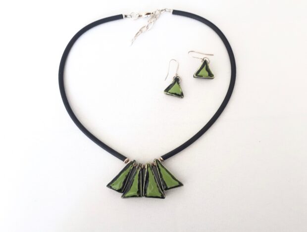 Green:Black Triangles & Earrings (2)