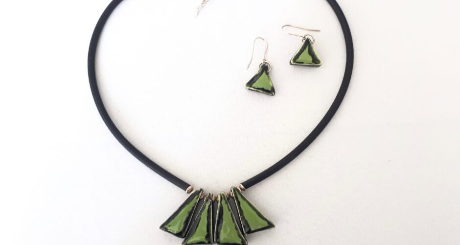 Green:Black Triangles & Earrings (2)